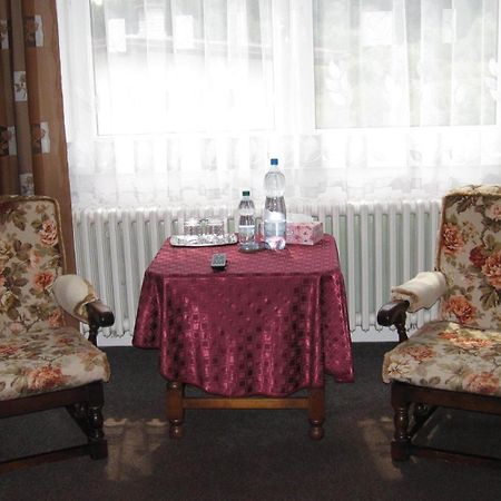 Sunnystreet Guesthouse Stará Lesná Exterior foto